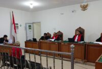 Terdakwa Pani Andrika menjalani persidangan di Pengadilan Negeri Palembang, Kamis (9/4/2026)