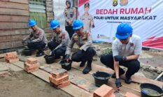 Bedah Rumah Polda Sumsel Kepada Korban Kebakaran  