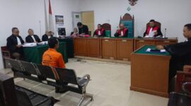 Saat hakim bacakan putusan terdakwa Sanjoko di PN Palembang, Selasa (14/4/2026)