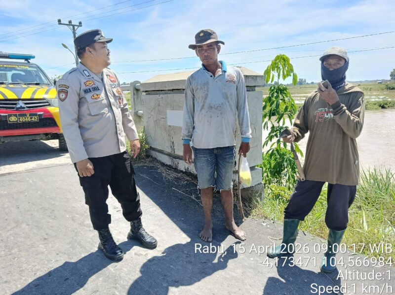 Hadir di Tengah Masyarakat, Polsek Buay Madang Timur sampaikan Imbauan Kamtibmas. 