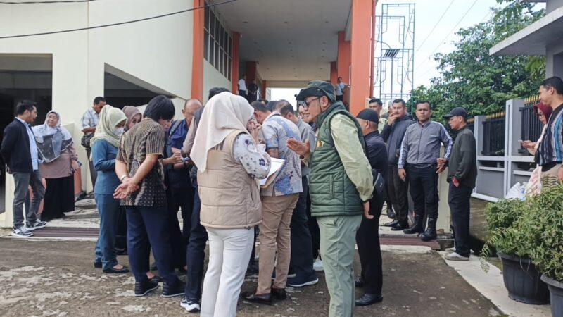 Foto suasana sidang Lapang di UBD