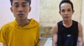 Kedua tersangka saat diamankan. Foto: dokumen polisi.