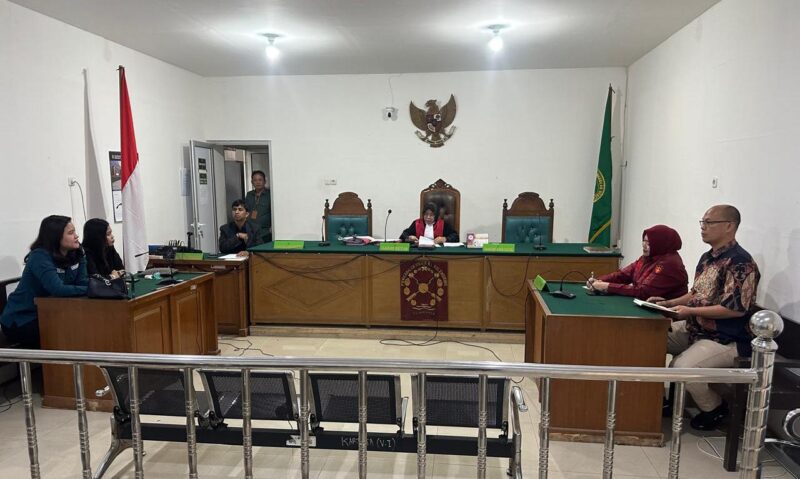 Suasana persidangan praperadilan digelar di PN Palembang, Rabu (15/4/2016)