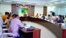 Bupati Muba H. TOHA saat pimpin Rapat terkait aset