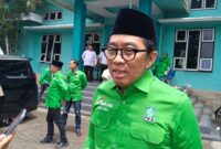 fhoto : faisol riza wakil menteri perindustrian sekalugus wakil ketua umum pkb