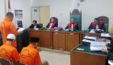 Saat tim kuasa Hukum Bacakan nota pembelaan di persidangan digelar di PN Palembang, Senin (20/4/2026)