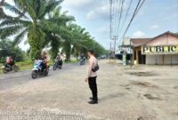 Personel Polsek Buay Madang Timur kembali melaksanakan patroli rutin di wilayah Desa Sumber Mulyo. 