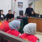 Saat empat terdakwa dihadirkan di persidangan yang digelar di PN Palembang, Rabu (22/4/2026)