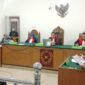 Saat tim kuasa hukum terdakwa menyampaikan eksepsinya dalam persidangan di Pengadilan Tipikor Palembang, Senin (28/4/2026).