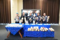 Konferensi pers terkait penemuan ladang ganja dan 220 Kilogram ganja siap edar di Gedung Presisi Mapolda Sumsel.