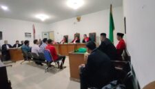 Suasana sidang kasus pembunuhan di Pengadilan Negeri Palembang, Kamis (30/4/2026).