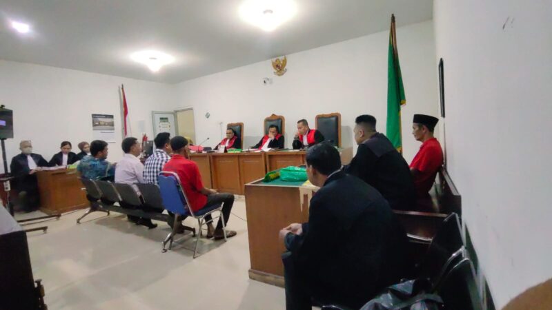 Suasana sidang kasus pembunuhan di Pengadilan Negeri Palembang, Kamis (30/4/2026).