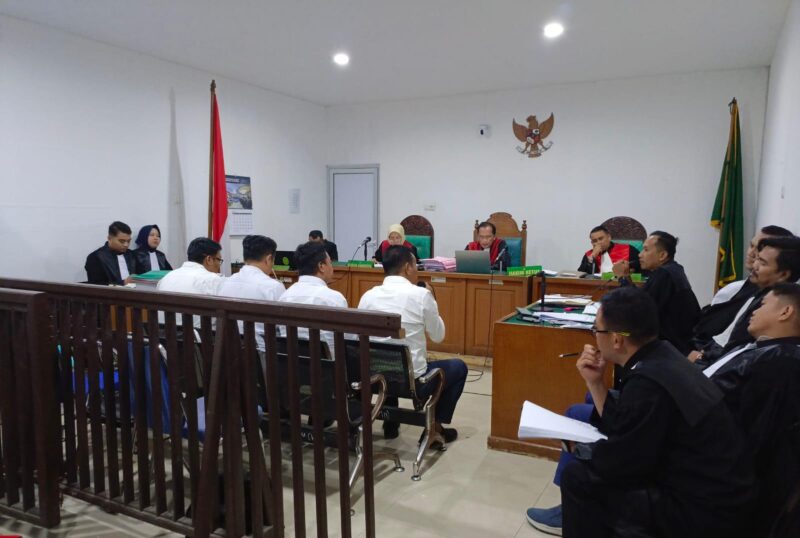 Saat para terdakwa dihadirkan di sidang Kasus dugaan korupsi Koni Lahat di PN Tipikor Palembang, Kamis (30/4/2026)