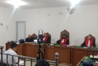 Saat tim kuasa hukum terdakwa Robi Vitergo, Sapriadi Syamsudin, SH, MH, membacakan nota pembelaan (pledoi) dalam sidang tindak pidana korupsi (Tipikor) pada Selasa (5/5/2026).