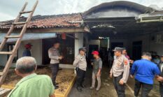 Lansia di 2 Ilir Selamat Saat Rumah Dilalap Api, Diduga Akibat Korsleting Listrik