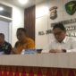 Karumkit RS Bhayangkara Moh Hasan Polda Sumsel Kombes Pol Budi Santoso dalam konferensi pers di RS Bhayangkara Moh Hasan Palembang, Jumat (8/5/2026).