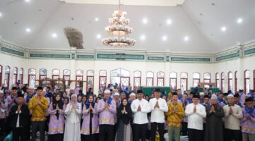 keberangkatan calon jamaah haji asal pagar alam menuju asrama haji palembang