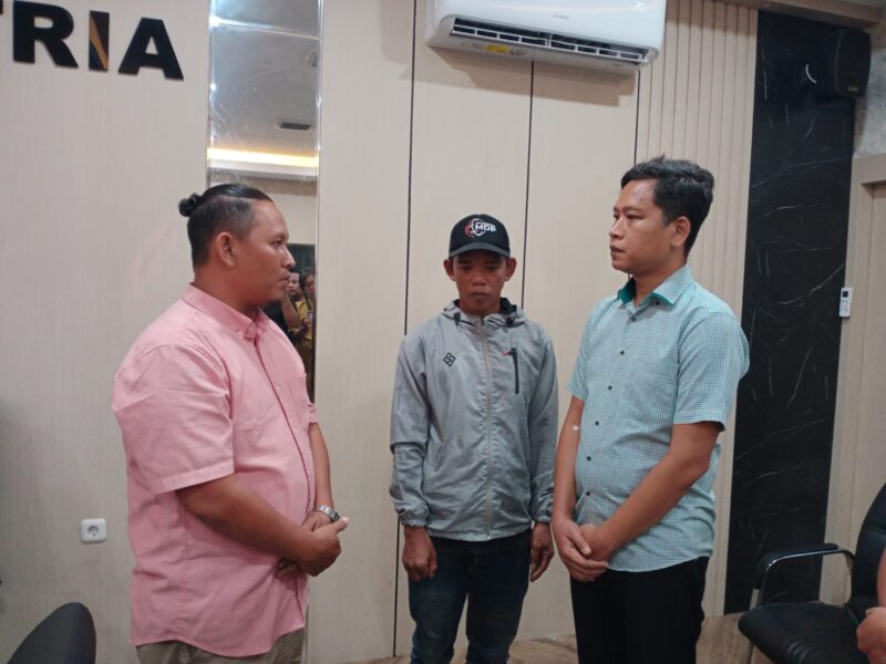 Ayah Korban