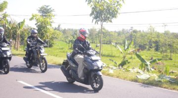 Astra Motor Sumsel Bagikan Tips Berkendara Aman di Cuaca Panas