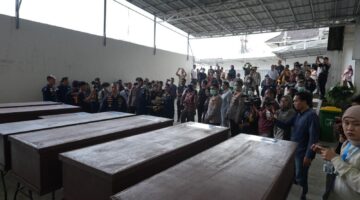 Jenazah korban saat akan diserahkan ke pihak keluarga.