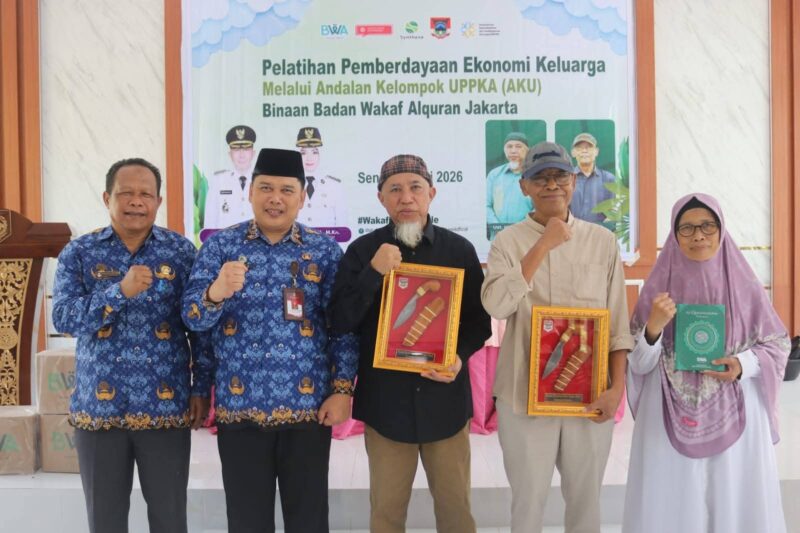 fhoto : pelatihanp pemberdyaan ekonomo keluarga melui uppks-aku