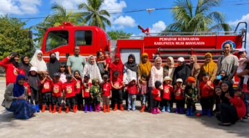 Aisyah Kindergarten Gelar Kunjungan Edukatif Ke Damkar Muba