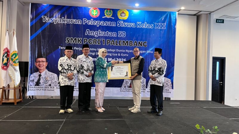 Resmi Jadi Sekolah Model, SMK PGRI 1 Palembang Lepas Lulusan Angkatan ke-53 