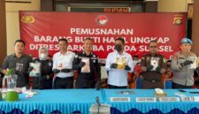 Pemusnahan barang bukti hasil operasi Mei 2026.