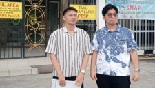 Saat tim Kuasa hukum PT Amen Mulia, Akbar Tanjung SH bersama rekannya Isykamal SH saat ditemui di PN Palembang, Rabu (20/5/2026)