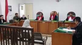 Saat Terdakwa Iga Delia dihadirkan di PN Palembang Kamis (21/5/2026) untuk mendengarkan pembacaan putusan