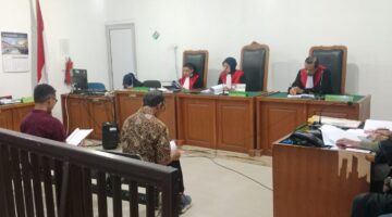 Saat JPU bacakan surat dakwaan kedua Terdakwa di sidang yang digelar di PN Tipikor Palembang , Senin (25/5/2026)