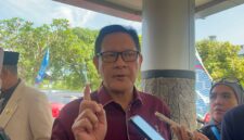 Kepala Dinas Kesehatan Sumatera Selatan Trisnawarman saat diwawancarai langsung di RSKGM Palembang. Foto: Tia
