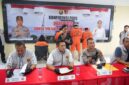 Para tersangka saat dihadirkan dalam press release di Polda Sumsel.