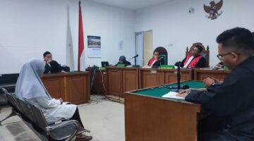 Saat terdakwa dihadirkan dalam sidang yang digelar di PN Tipikor Palembang, Rabu (3/6/2026) untuk mendengarkan tuntutan pidana dari JPU