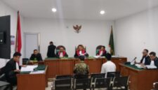 Saat Dua terdakwa dihadirkan di PN Tipikor Palembang Kamis (4/6/2026) untuk mendengarkan pembacaan tuntutan dari JPU