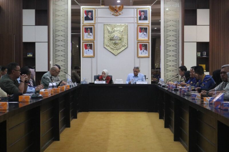 fhoto : (istimewa) Plt walikota pagar alam terima adiensi dinas pertanian pangan dan hultikultura prov sumsel dan bmkg sumsel