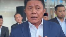Gubernur Sumatra Selatan Herman Deru saat diwawancarai, Senin (8/6/2026). Foto: istimewa