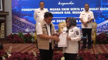 Gubernur Sumsel Resmi Tunjuk Sumarni Jadi Plt Bupati Muara Enim Pasca OTT