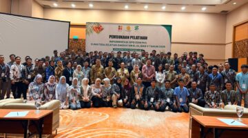 101 Pekebun Sawit OKI yang mengikuti pelatihan implementasi Indonesian Sustainable Palm Oil (ISPO) di Hotel Aryaduta Palembang, Selasa (9/6/2026). Foto: istimewa