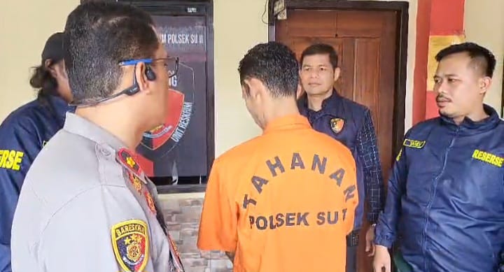 Foto : pelaku saat diamankan di polsek SU 2 Palembang