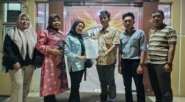 Foto : pihak yayasan membuat laporan di polda Sumsel