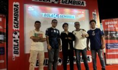 Serentak di 4 Kota, Telkomsel Hadirkan Nonton Bareng Bola Gembira MAXStream TV