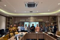 Komisi II DPRD Sumsel menerima audiensi bersama perwakilan perusahaan dan pemerintah daerah guna membahas isu strategis pembangunan serta investasi untuk mendorong pertumbuhan ekonomi daerah