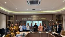 Komisi II DPRD Sumsel menerima audiensi bersama perwakilan perusahaan dan pemerintah daerah guna membahas isu strategis pembangunan serta investasi untuk mendorong pertumbuhan ekonomi daerah