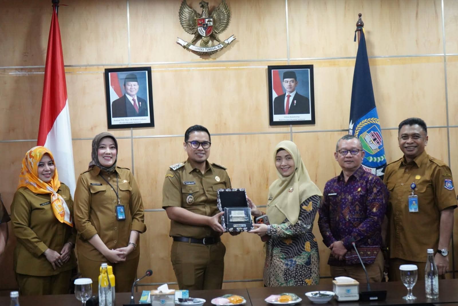 Cari Resep Tingkatkan PAD, Plt Walikota Pagar Alam Ajak OPD Terkait Nimba Ilmu Ke Tangsel