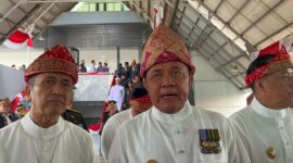 Gubernur Sumatera Selatan Herman Deru saat diwawancarai usai rapat paripurna istimewa di gedung DPRD Kota dalam rangka HUT Kota Palembang ke-1343, Rabu (17/6/2026). Foto: Tia