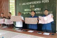 Saat kepala kejaksaan kejati Sumsel Ketut Sumedana SH MH menyampaikan penetapan tersangka Kasus Dugaan Gratifikasi dan Pemerasan di Sungai Lalan, Kamis (18/6/2026)