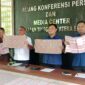 Saat kepala kejaksaan kejati Sumsel Ketut Sumedana SH MH menyampaikan penetapan tersangka Kasus Dugaan Gratifikasi dan Pemerasan di Sungai Lalan, Kamis (18/6/2026)