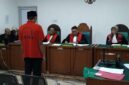 Saat terdakwa dihadirkan di sidang PN Palembang untuk mendengarkan pembacaan putusan, Kamis (18/6/2026)