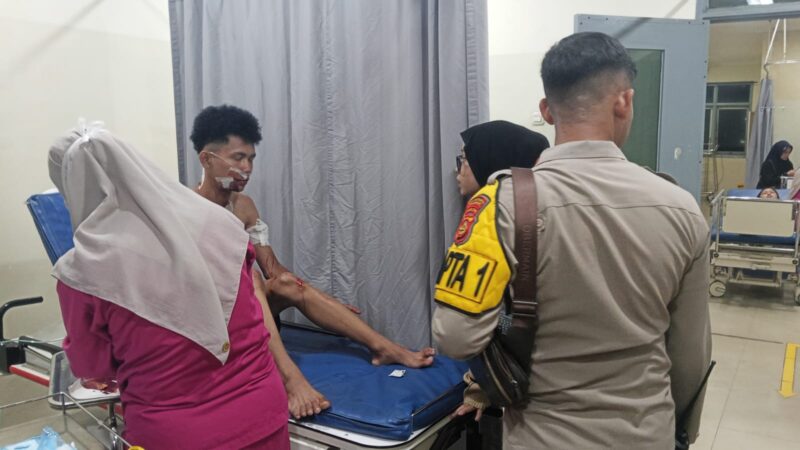  korban saat mendapatkan perawatan di rumah sakit Bari